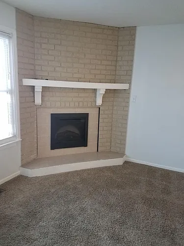 905 SE Hampton Ct Photo 1