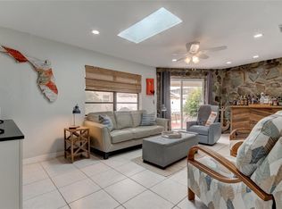 2800 Gulf Blvd #1, Belleair Beach, FL 33786