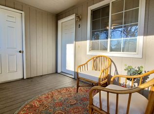 23 Elm St #B, Medford, OR 97501