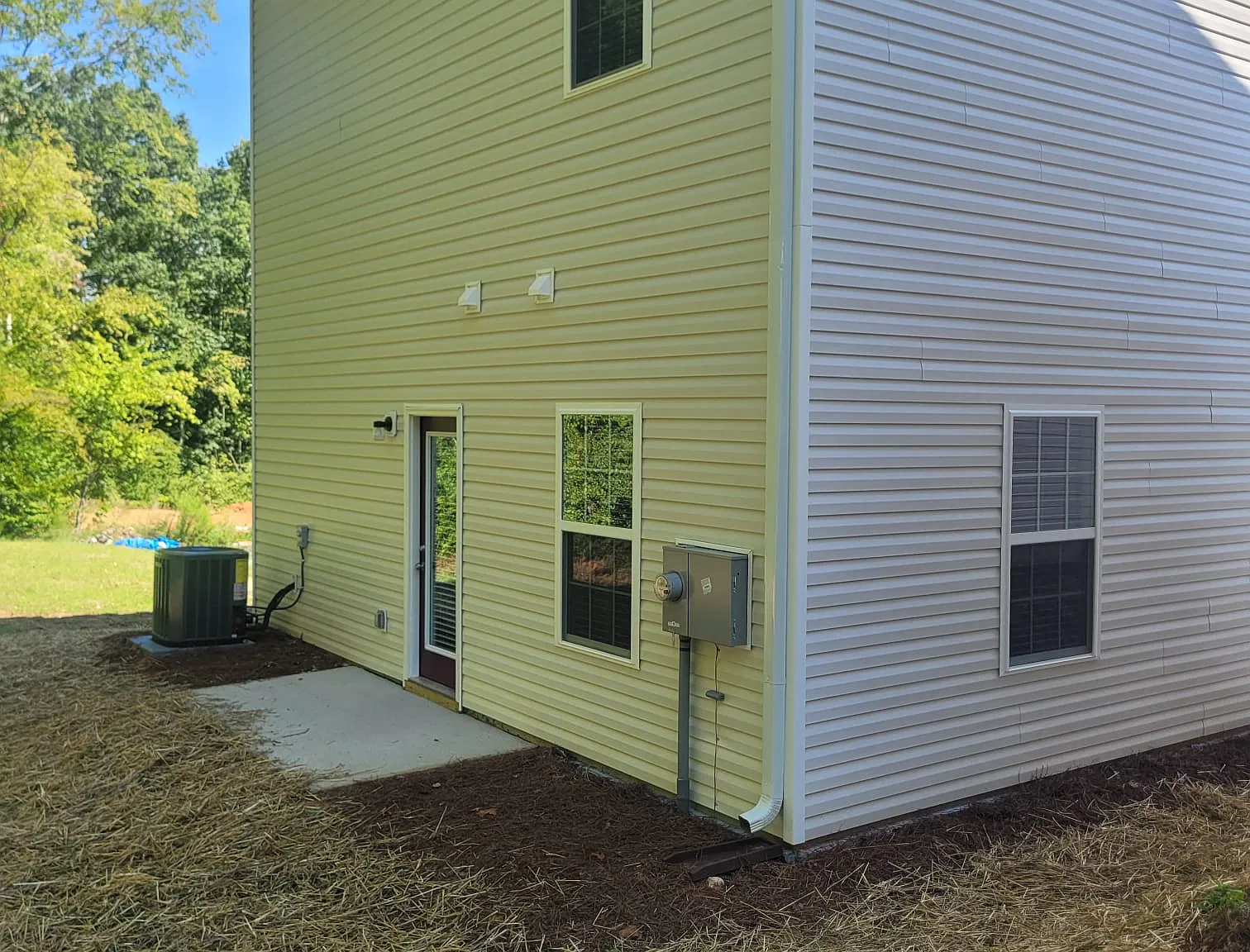 3 bed, 1345 sqft, $1,800 — Photo 4