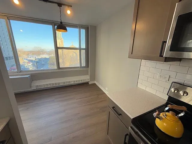 5649-50 N Sheridan Rd #4A — Photo 5