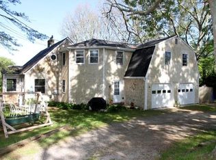 765 Pine Hill Rd, Westport, MA 02790
