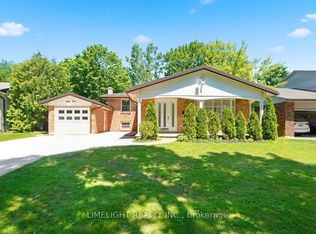 43 Cumberland Cres, London, ON N5X1B7