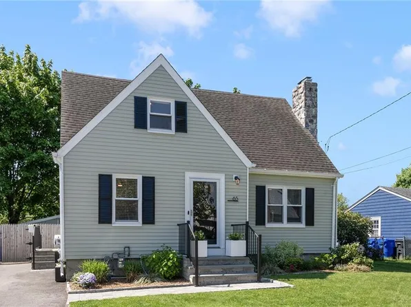 65 Thurston St, East Providence, RI 02915