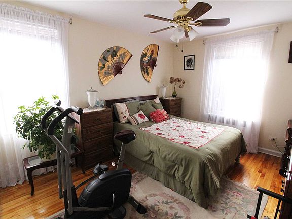 5th image of 34-30 78th St APT 2G
