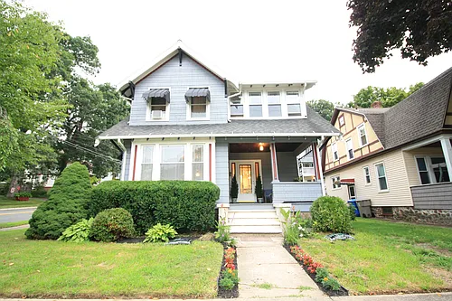 147 Stearns St Photo 1
