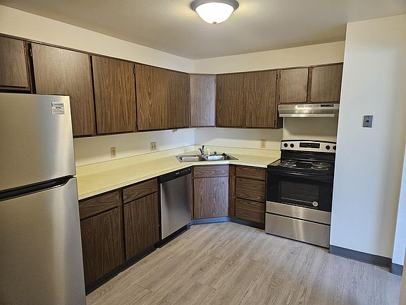 2nd image of 2108 Marathon Ave