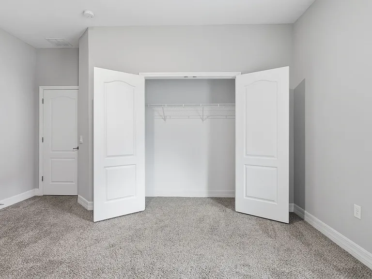 5574 SW 128th Pl — Photo 40
