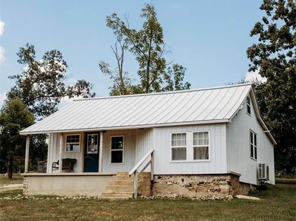 6061 State Highway 142 W, Doniphan, MO 63935