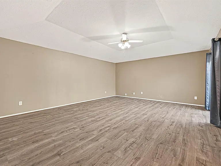 13702 Ella Lee Ln — Photo 34