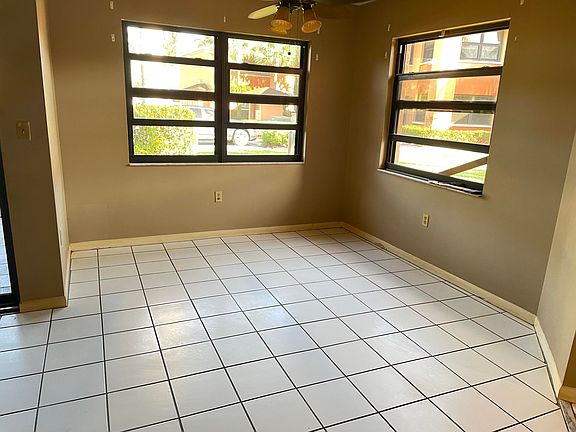 4th image of 1512 Mainsail Dr Unit 1