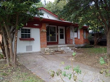 2nd image of 513 Calvin Dr