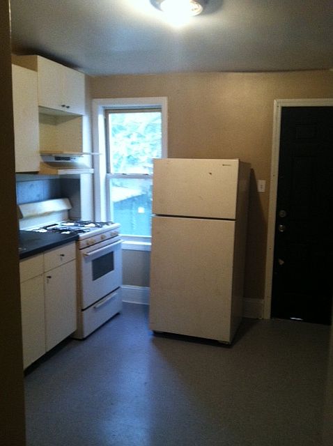 2nd image of 15 Cummings Pl