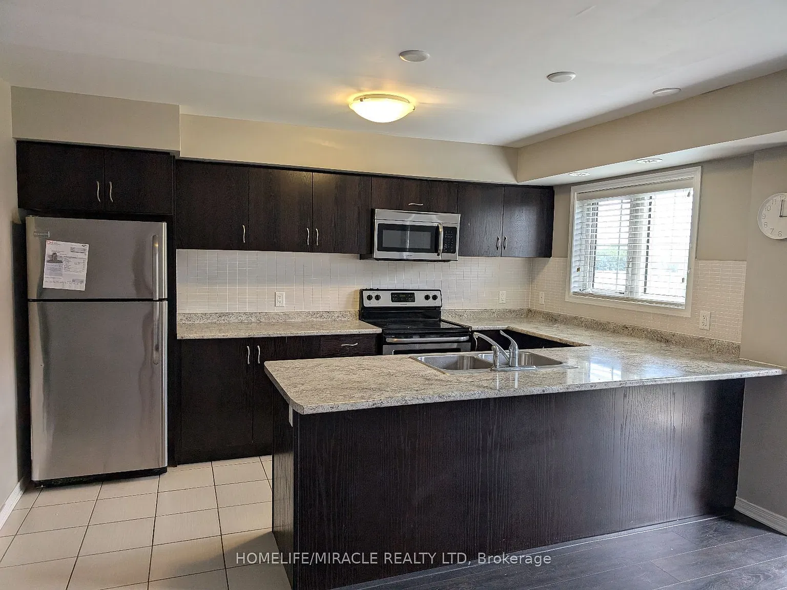 2 bed, $2,700 — Photo 2