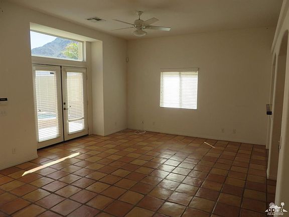 5th image of 53585 Avenida Velasco