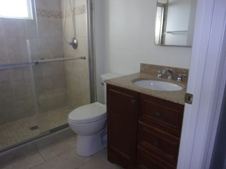 178 Rainier Cir — Photo 8