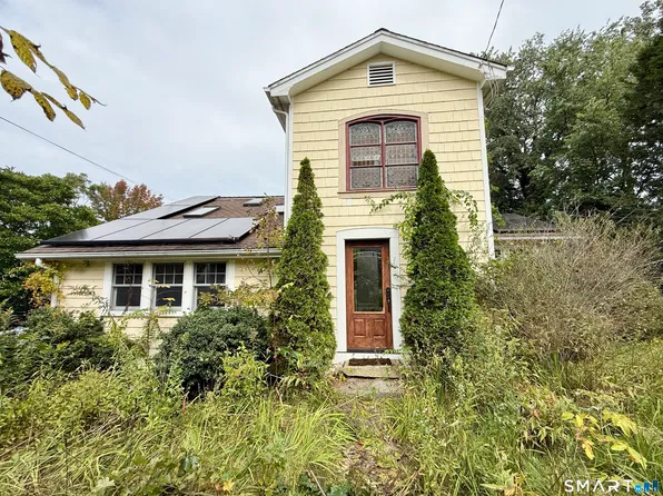 1914 South Street, Coventry, CT 06238