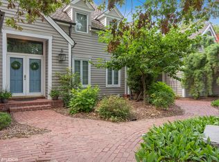 37000 N Black Velvet Ln, Wadsworth, IL