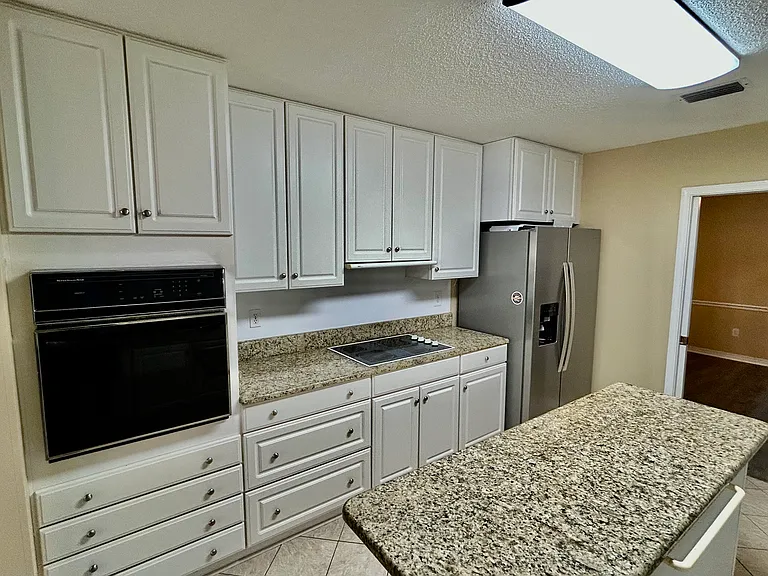 640 Wedgewood Dr — Photo 27