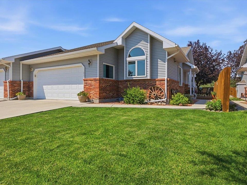 1st image of 1201 Sage Brush St #9