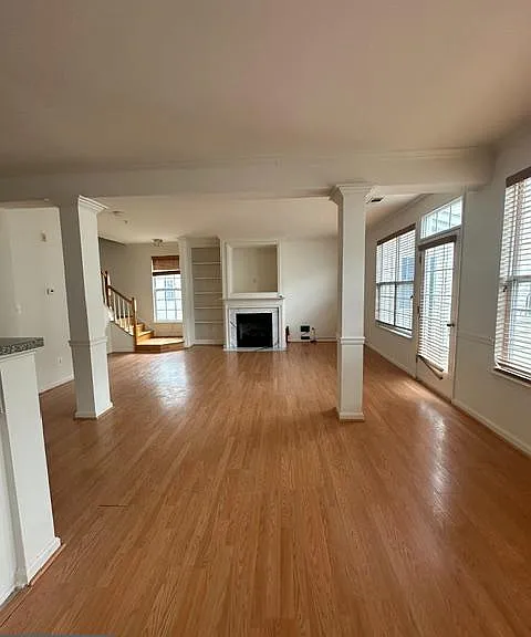 2664 Manhattan Pl #306 — Photo 4