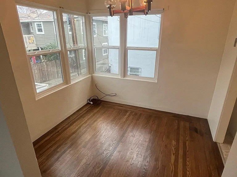 1311 Sacramento St — Photo 12