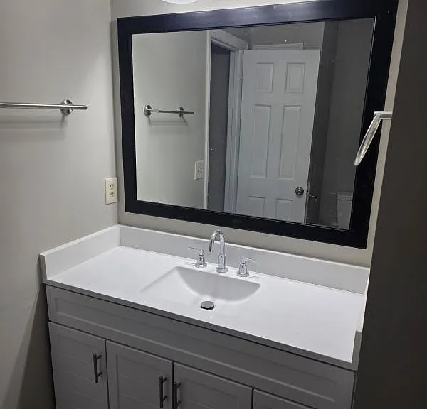 900 Indian Lake Dr NW — Photo 10