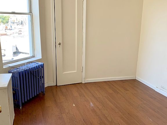 5th image of 618 11th St #Rr