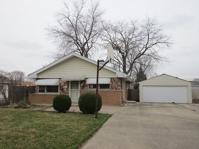 1st image of 8817 Moody Ave