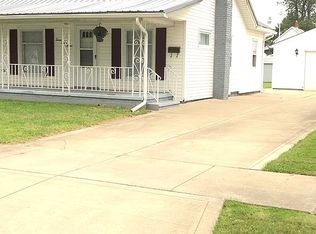 738 Buffalo St, Conneaut, OH 44030