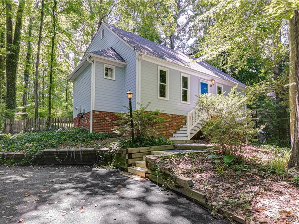 8407 Bayfield Dr, North Chesterfield, VA 23235