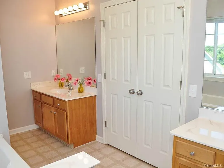 51 Steeple View Dr — Photo 22