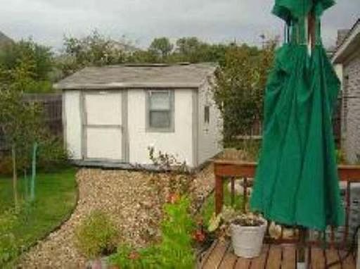 3rd image of 21943 LEGEND POINT 2308 SF & HOT TUB