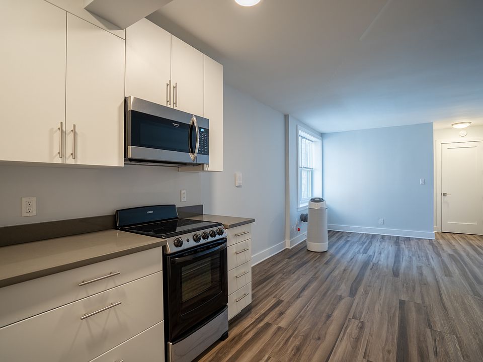 2nd image of 20-42 Seagirt Blvd #3B