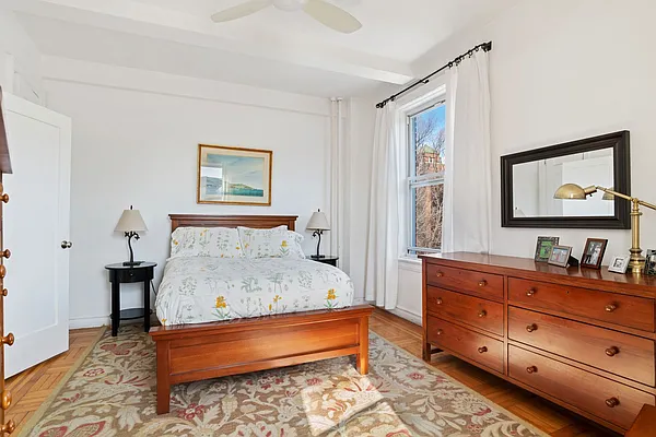 Sold by Compass | media 3