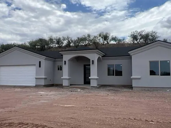 889 Via Puebla, Rio Rico, AZ 85648
