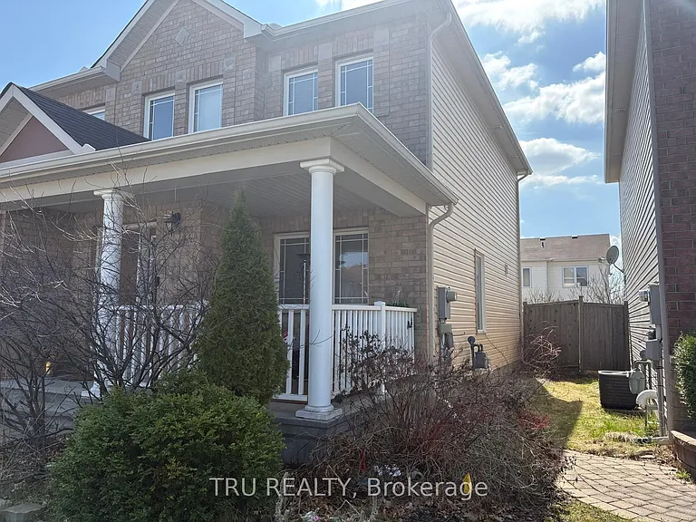 684 Beatrice Dr — Photo 5