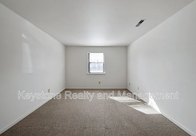 2830C Greenville Rd — Photo 6