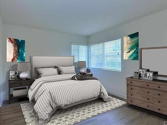5th image of 42140 Lyndie Ln Unit 25