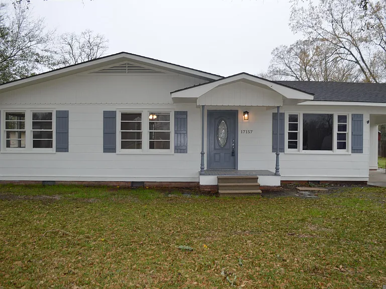 17157 Highway 44 — Photo 1