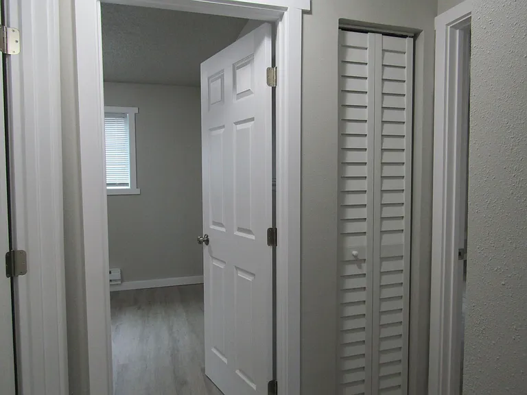 5526 Chicago Ave SW — Photo 4