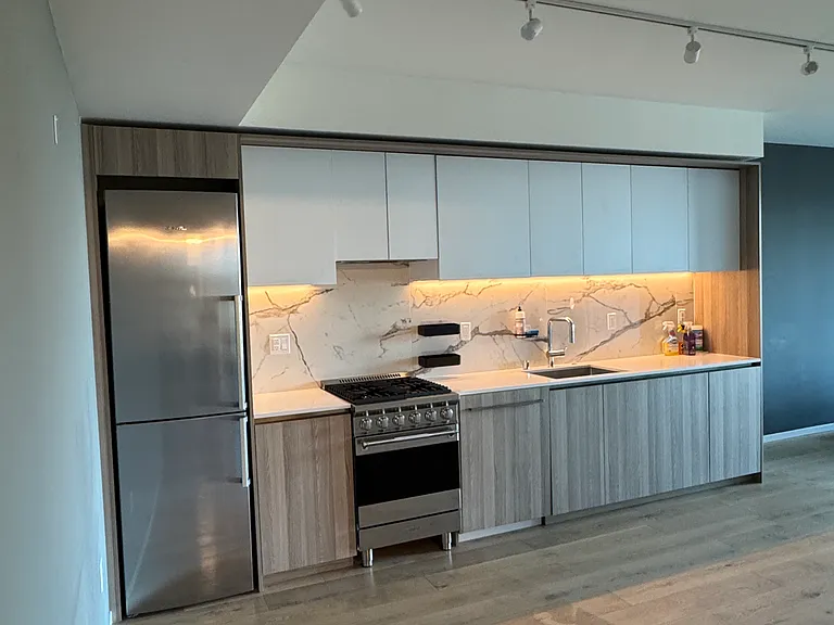 100 Duboce Ave #301 — Photo 3