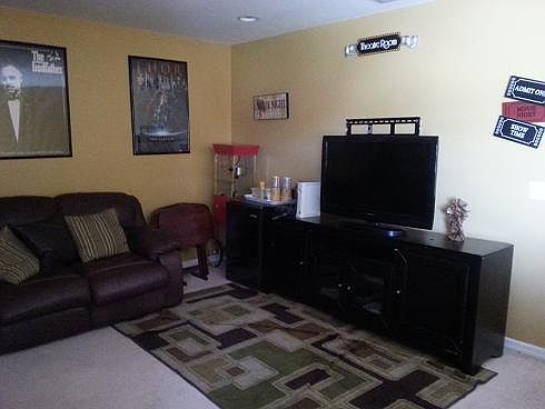3rd image of 2916 Ariel Ave