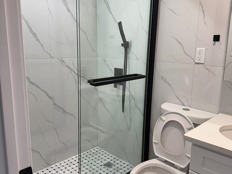 2nd image of 2510 Parsons Blvd #2