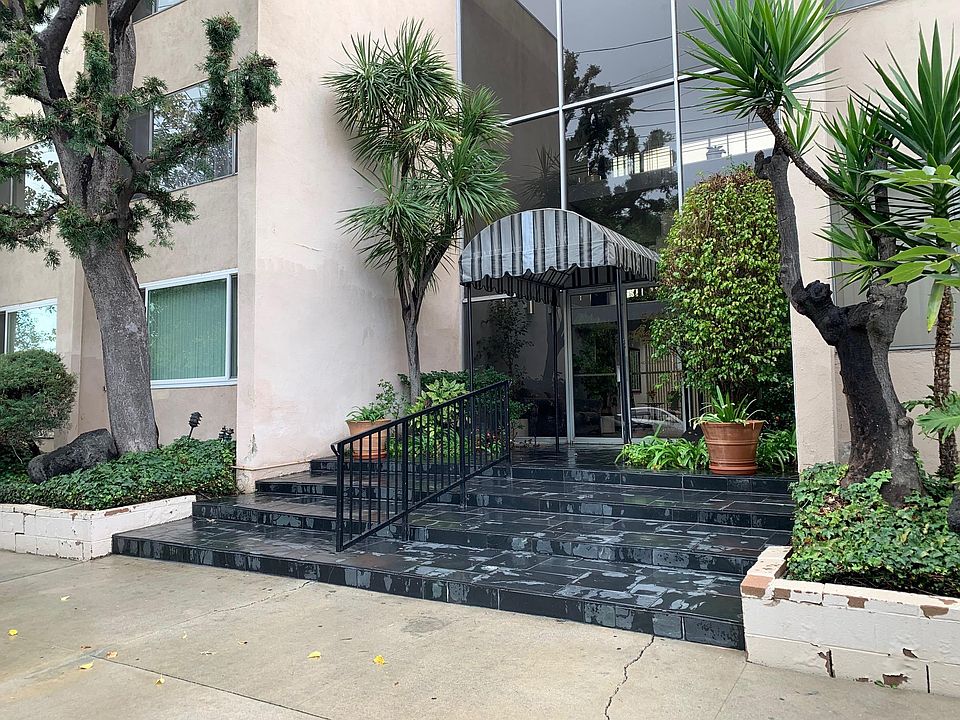 1st image of 5411 Tyrone Ave APT 303