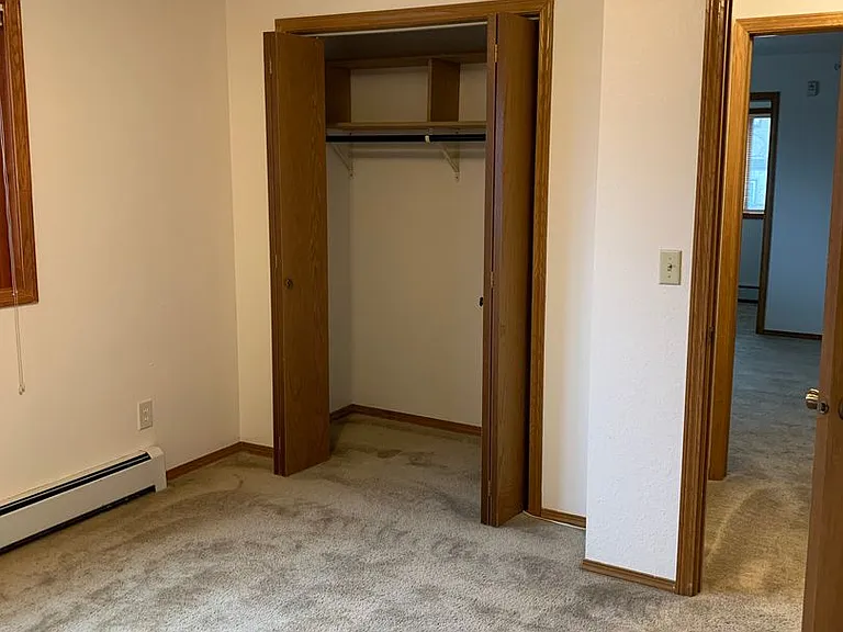 3401 Lakeshore Dr — Photo 24