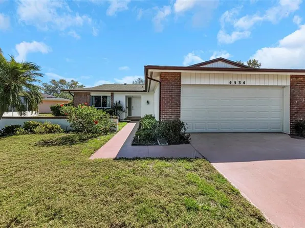 4534 Great Lakes Dr S, Clearwater, FL 33762