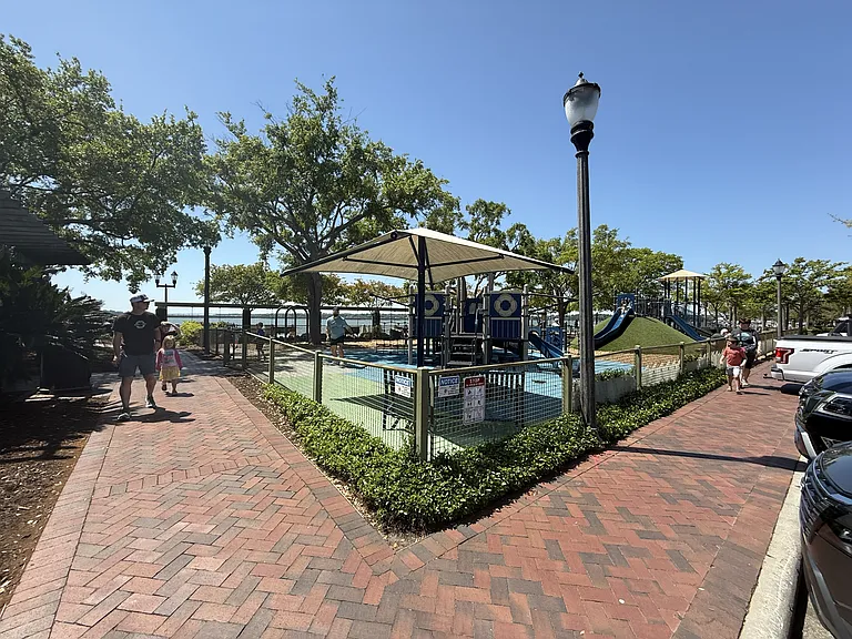 1231 Ladys Island Dr #1-211 — Photo 42