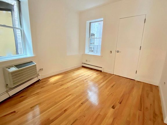 5th image of 705 9th Ave #2F