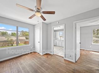 1012 Ann St APT E, Pasadena, TX 77506
